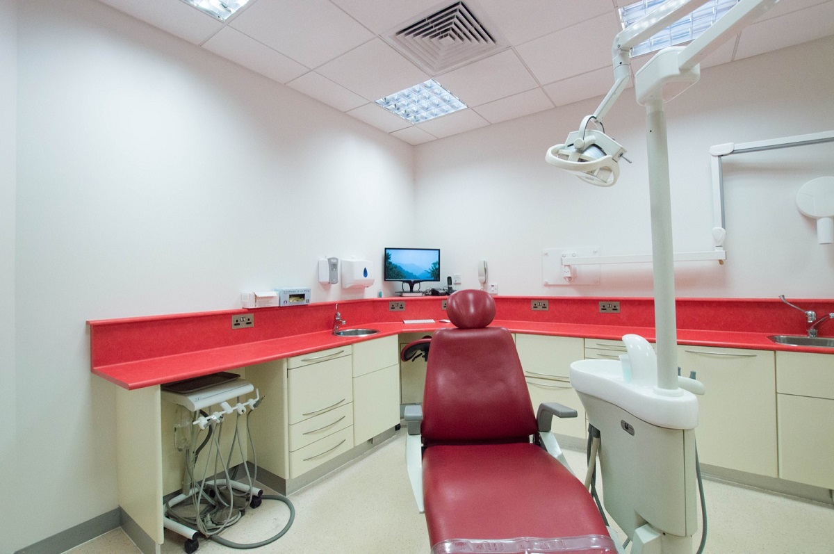 cosmetic dentist in sevenoaks, kent